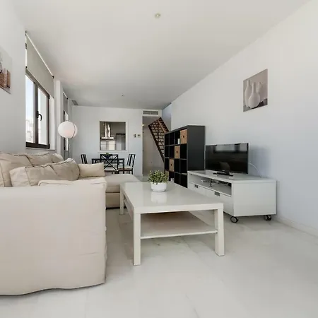 Flamenco Apartment *